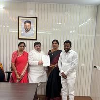SUHASINI REDDY